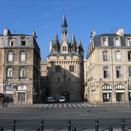 Ausone Beautiful Loft Apartment In Historical Center + Terrace And Parking Bordeaux Luaran gambar